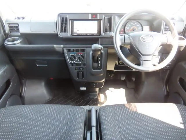 ダイハツ ハイゼットカーゴ