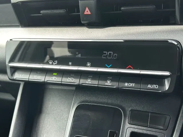 ノア（トヨタ）の車両写真