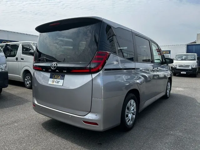 ノア（トヨタ）の車両写真