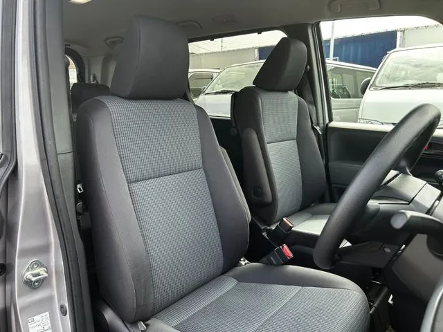 ノア（トヨタ）の車両写真