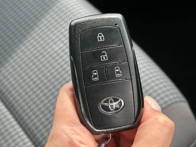 ノア（トヨタ）の車両写真