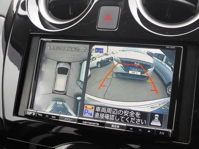 ノート（ニッサン）の車両写真