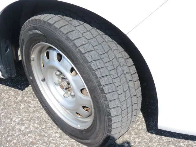 セレナ(ニッサン)の車両写真