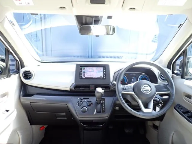 デイズ（ニッサン）の車両写真