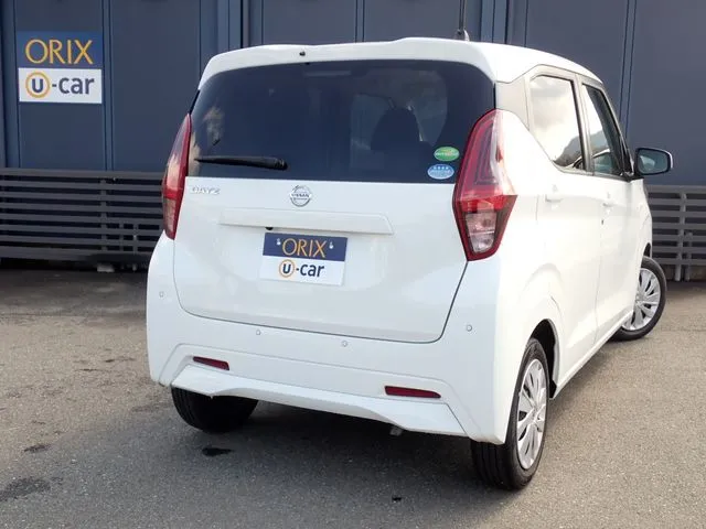 デイズ（ニッサン）の車両写真