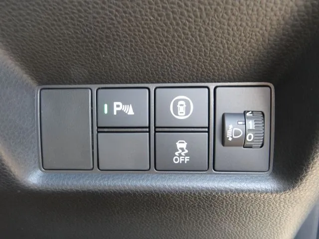 ホンダ フィット e:HEV