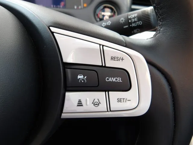 ホンダ フィット e:HEV