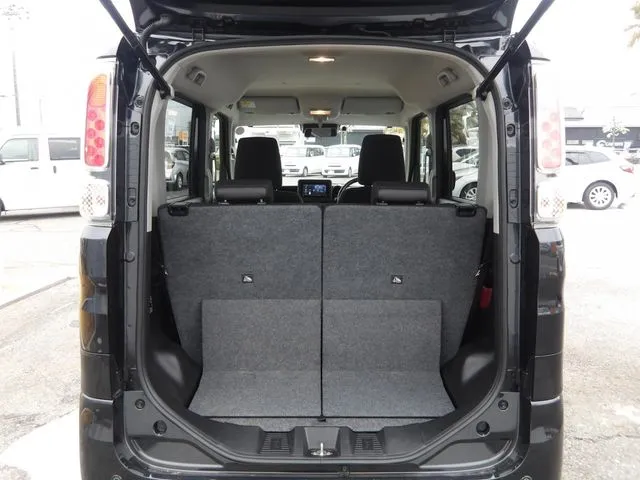 スペーシア(スズキ)の車両写真