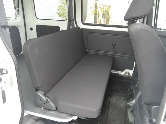 ダイハツ ハイゼットカーゴ