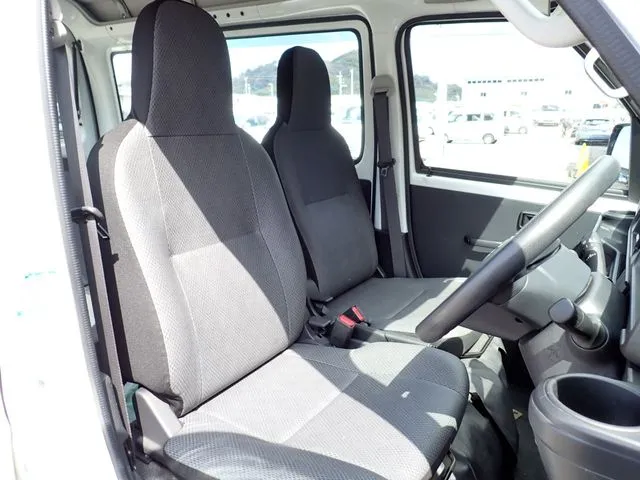 ダイハツ ハイゼットカーゴ