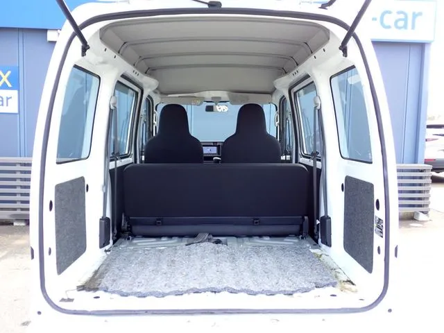 ダイハツ ハイゼットカーゴ