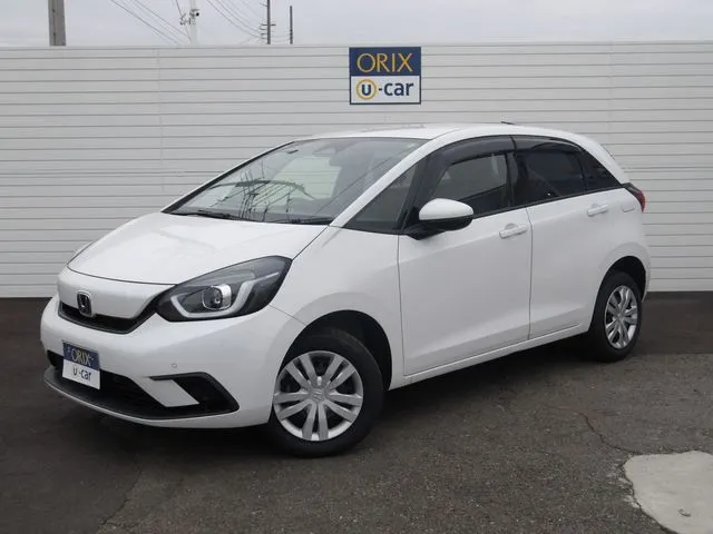 フィット　ｅ：ＨＥＶ　４ＷＤ（ホンダ）｜オリックスU-carの中古車
