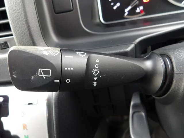 トヨタ ハイエースバン 1.25t 2WD