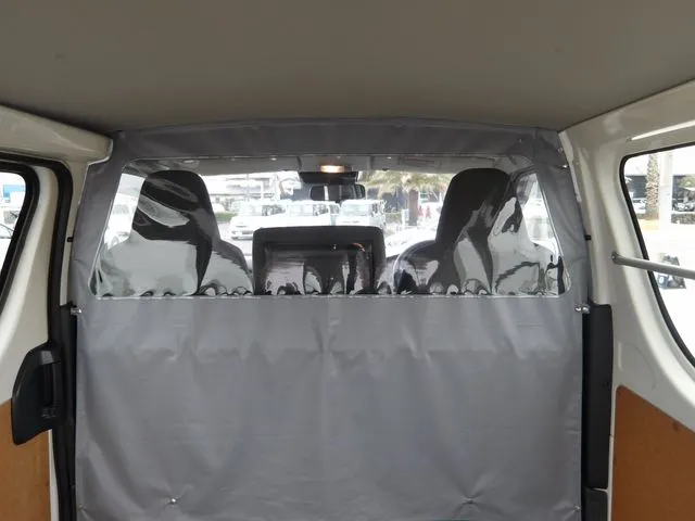 トヨタ ハイエースバン 1.25t 2WD