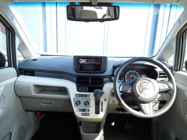 ダイハツ　ムーヴ