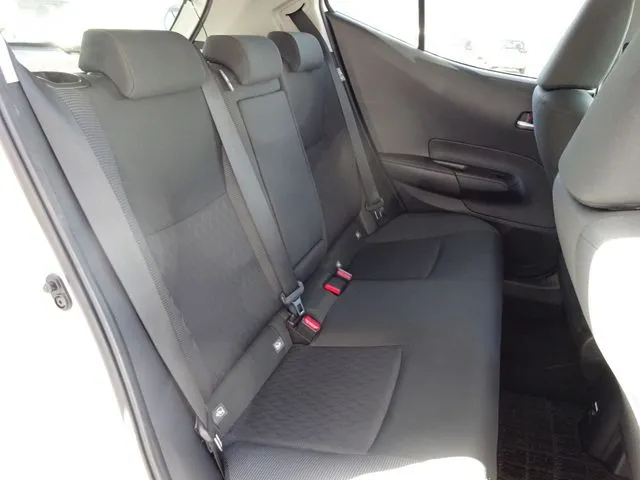 アクア（トヨタ）の車両写真