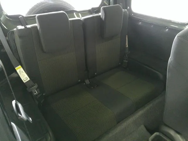 ジムニーシエラ（スズキ）の車両写真