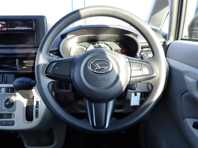 ムーヴ(ダイハツ)の車両写真