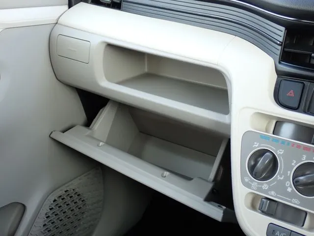 ムーヴ(ダイハツ)の車両写真