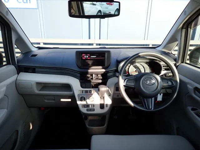 ムーヴ(ダイハツ)の車両写真