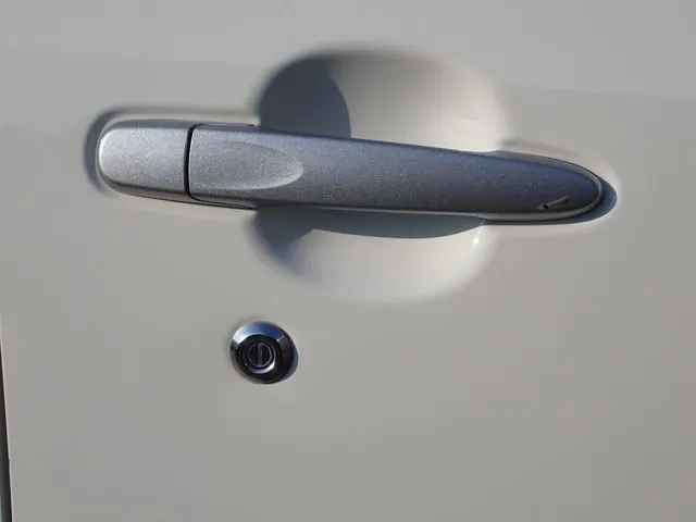 ムーヴ(ダイハツ)の車両写真