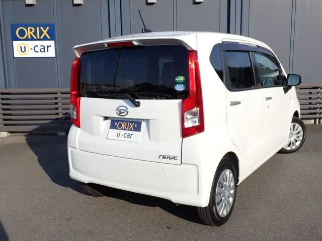 ムーヴ(ダイハツ)の車両写真