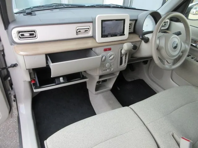 スズキ アルト ラパン