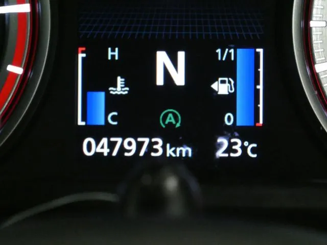 デリカ　Ｄ：５　４ＷＤ（ミツビシ）の車両写真