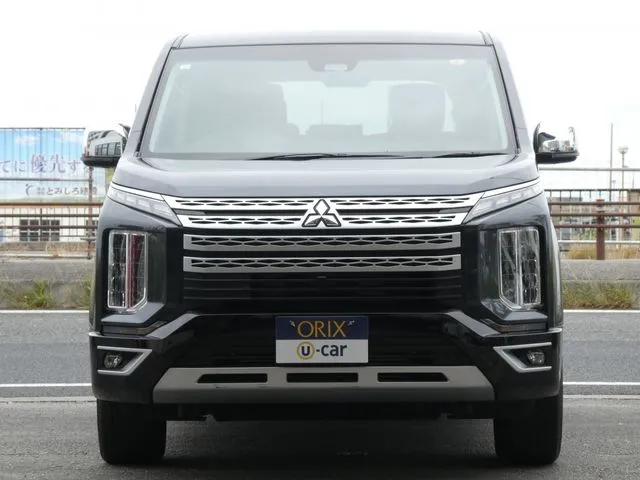 デリカ　Ｄ：５　４ＷＤ（ミツビシ）の車両写真