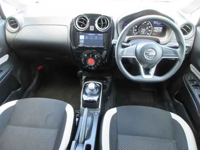 ニッサン ノート