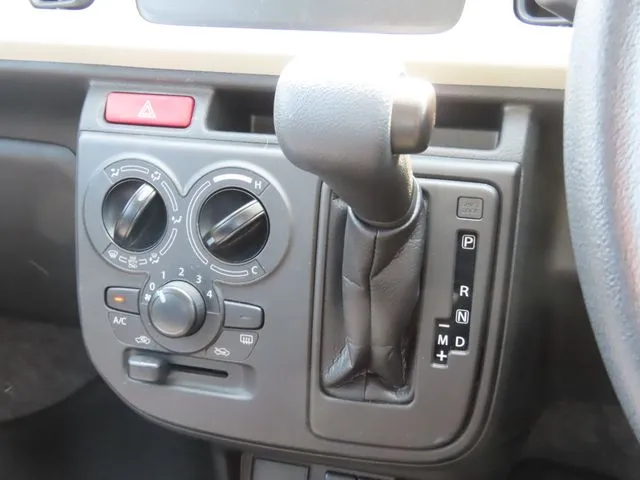 スズキ アルト 4WD