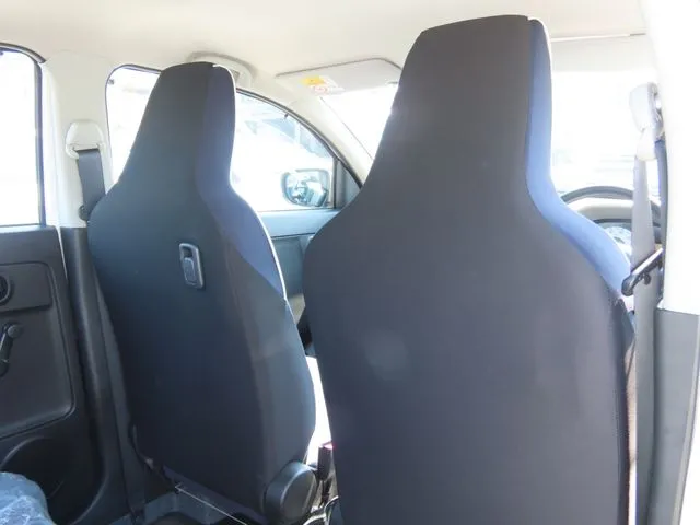 スズキ アルト 4WD