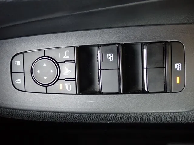 ノート（ニッサン）の車両写真