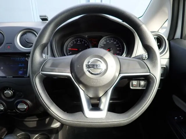 ニッサン ノート