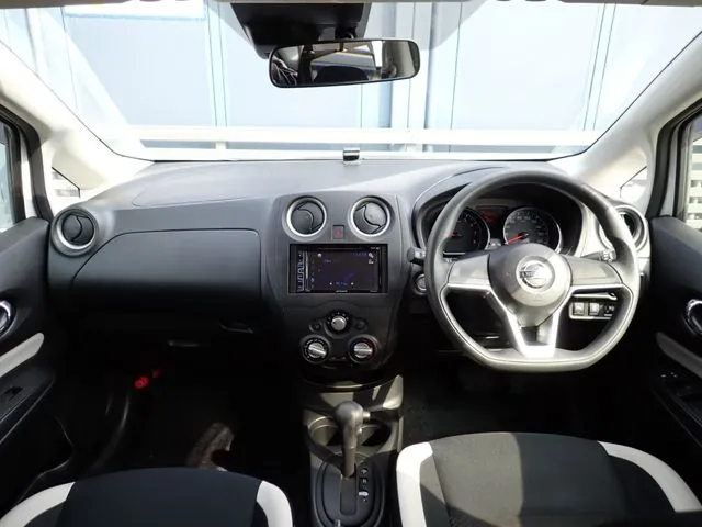ニッサン ノート