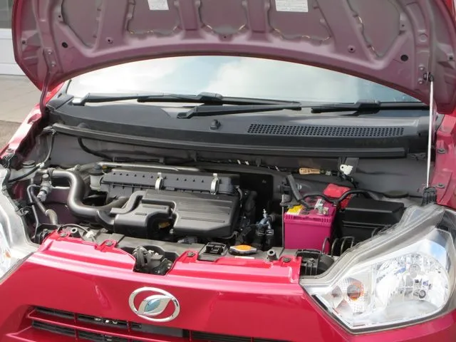 ダイハツ　ミラ　イース