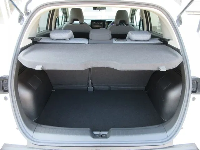 ノート(ニッサン)の車両写真