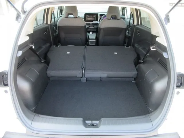 ノート(ニッサン)の車両写真