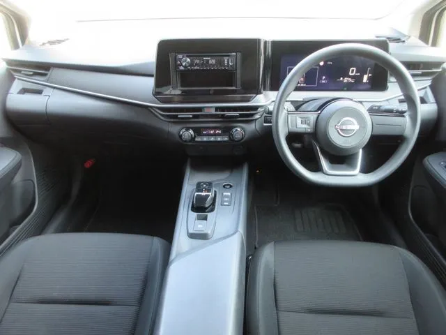 ノート(ニッサン)の車両写真