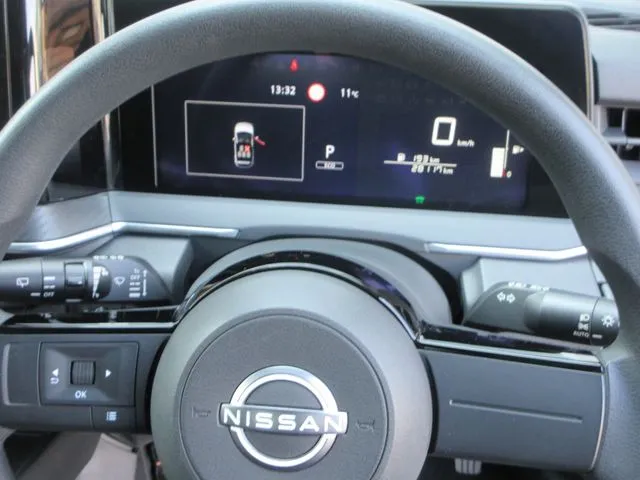 ノート(ニッサン)の車両写真