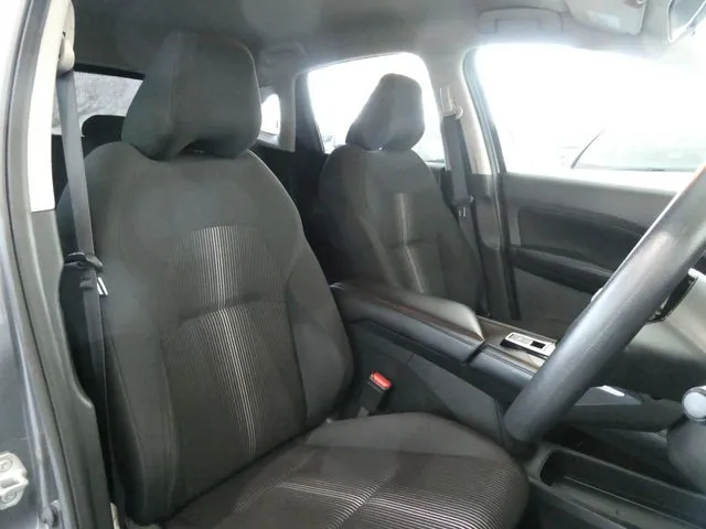 ノート（ニッサン）の車両写真