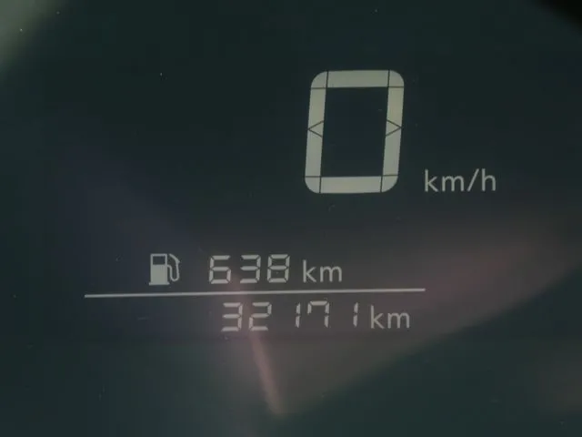 ノート（ニッサン）の車両写真