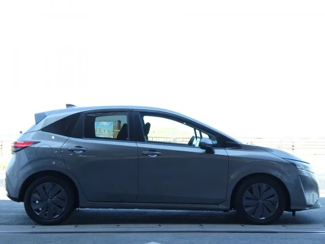 ノート（ニッサン）の車両写真