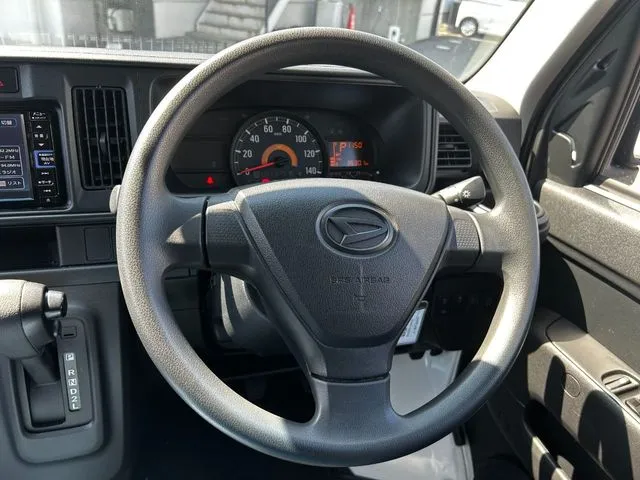 ダイハツ ハイゼットカーゴ