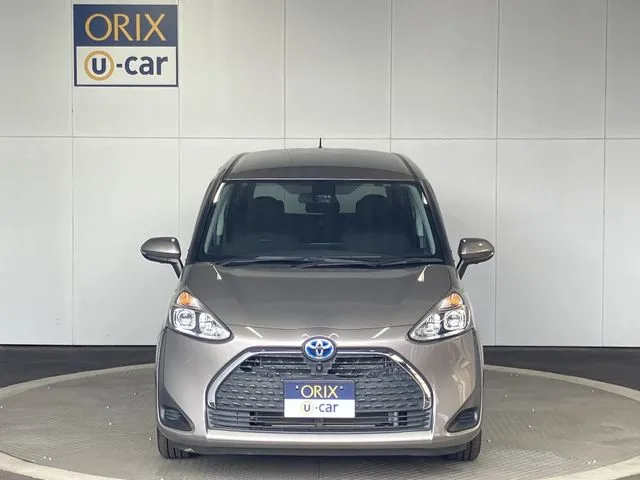 シエンタ ハイブリッド(トヨタ)の車両写真