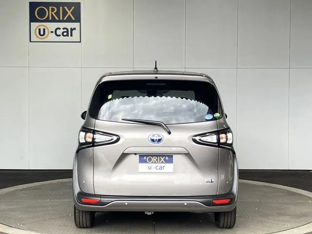 シエンタ ハイブリッド(トヨタ)の車両写真