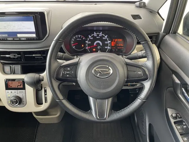 ダイハツ　ムーヴ