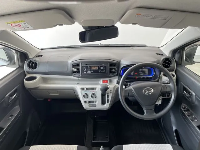 ダイハツ　ミラ　イース