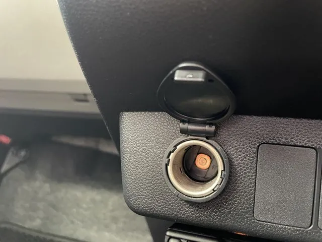 ダイハツ　ミラ　イース