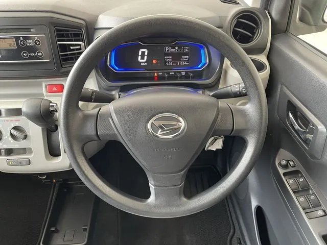 ダイハツ　ミラ　イース